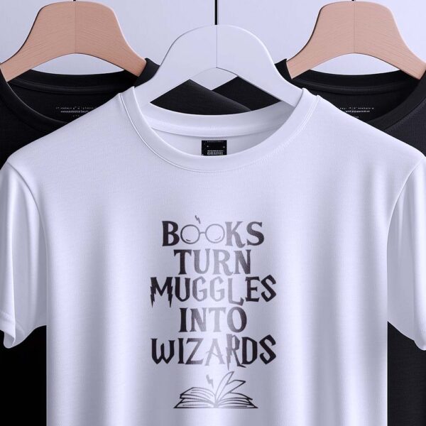 Футболка "Books Turn Wizards" з магічним дизайном