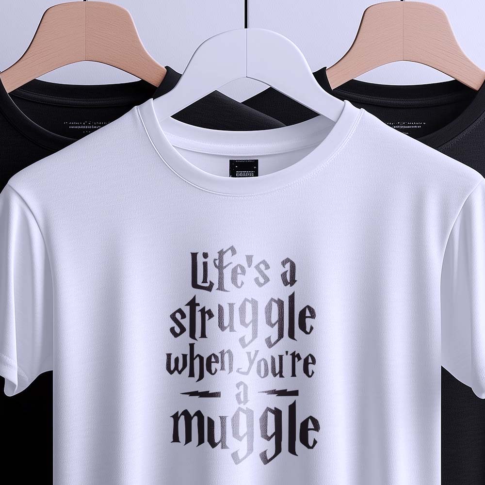Футболка "Life's a Struggle" із магічним дизайно