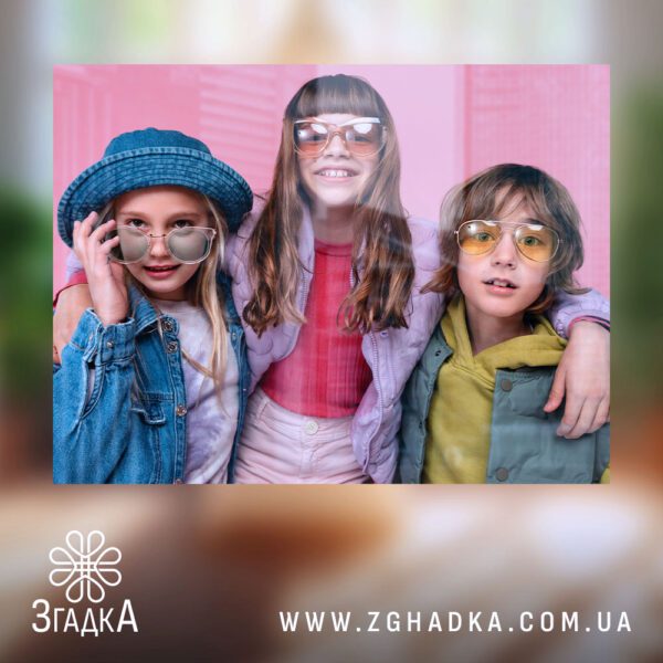 Фотоакрил з друком подарунок - персоналізований аксесуар для інтер'єру.