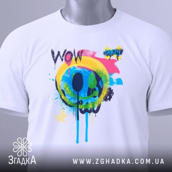 Футболка Графіті Череп Wow - загальний вигляд футболки з енергійним та сучасним дизайном.