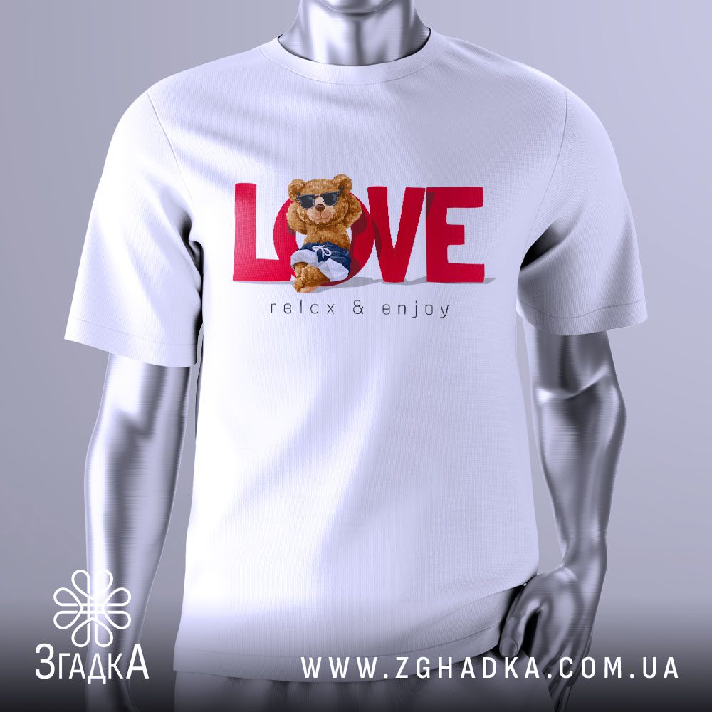Футболка Love, Relax & Enjoy з вертикальним написом у різних кольорах