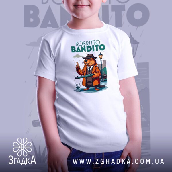 Футболка Бобер Bobritto Bandito - крупний план бобра з рушницею.