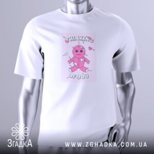 Футболка Вуду Думки Про з рожевою лялькою вуду.