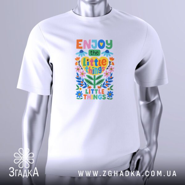 Футболка Enjoy Little Things з квітами