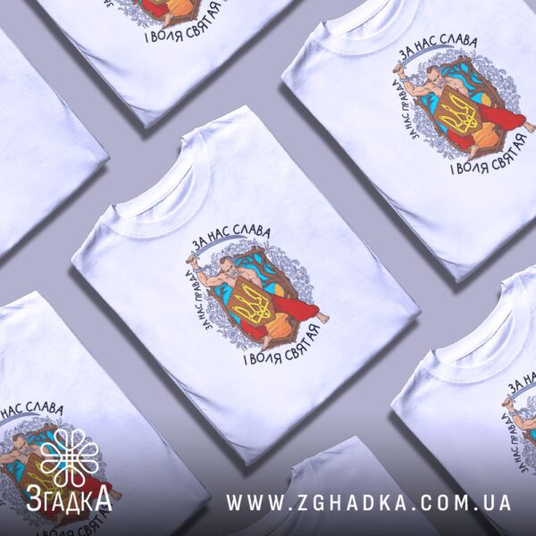 Футболка про українського супергероя