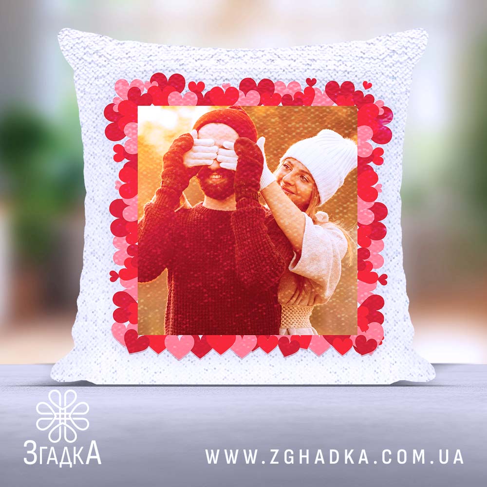 Подушка з фото замовити — ілюстрація до статті «Подушка з фото замовити: унікальний подарунок для близьких»
