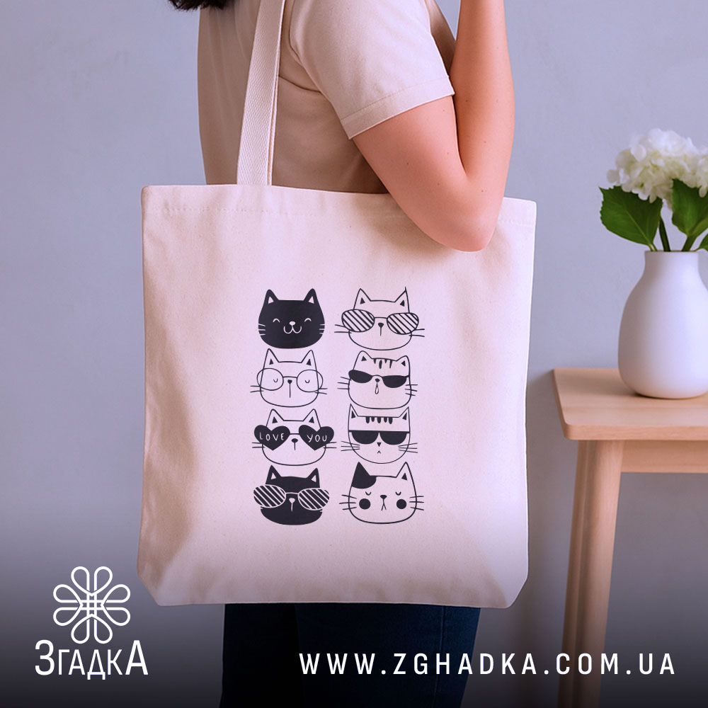 Шопер котики в окулярах — шопер, крупний план принта на нейтральному фоні.