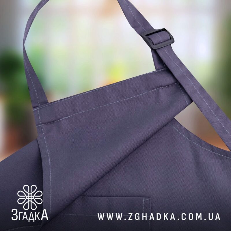 Фартух з написом для чоловіків — ілюстрація до статті «Фартух з написом для чоловіків: креативний подарунок для кухаря»