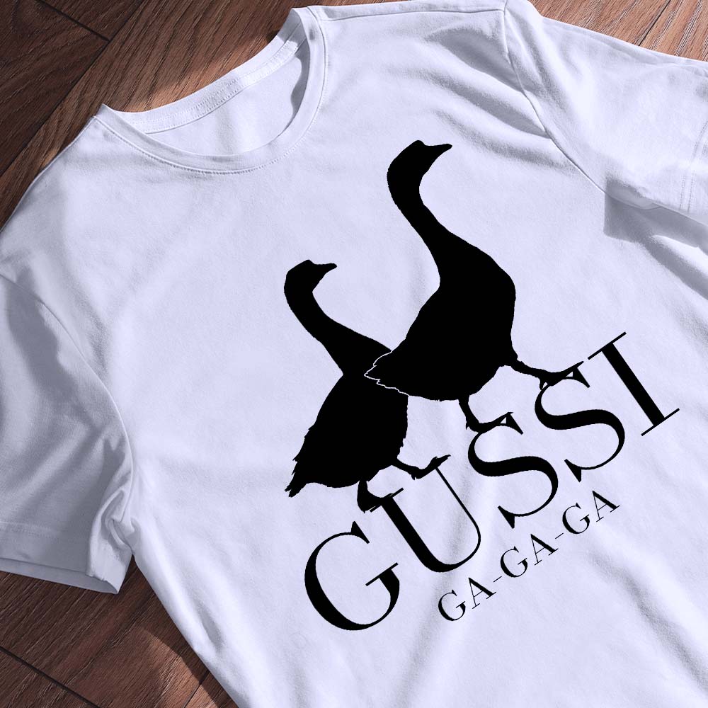 Футболки Згадка з друком в наявності і під замовлення — ілюстрація до статті «Футболки Згадка з друком в наявності і під замо