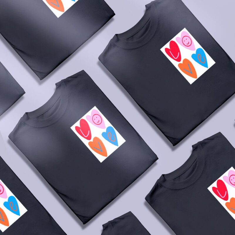 Футболка з крутим принтом — ілюстрація до статті «Футболка з крутим принтом: чому варто вибрати Згадку»