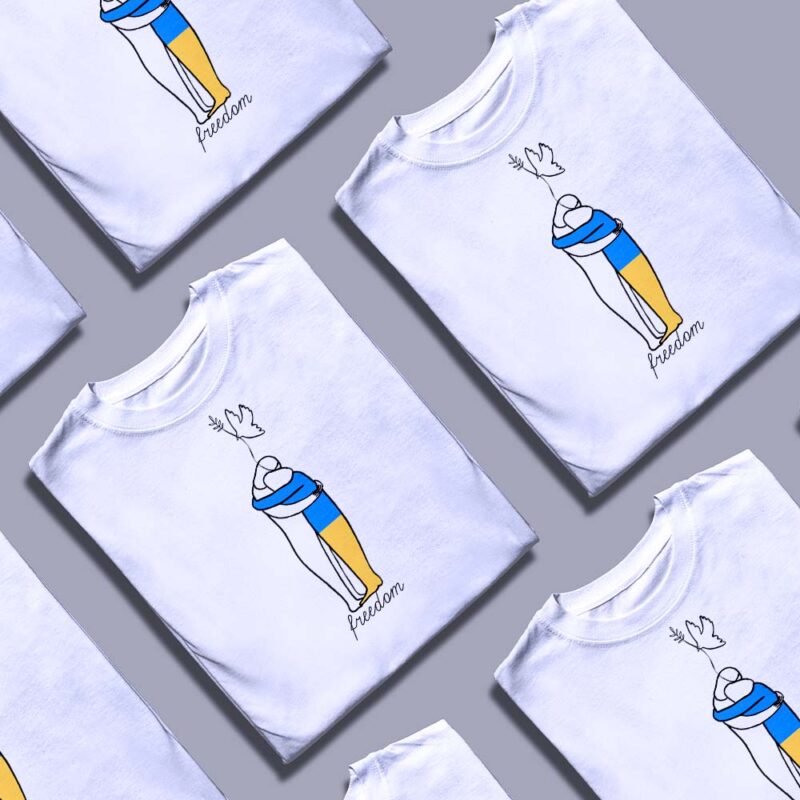 Футболки на замовлення сучасний крій — ілюстрація до статті «Футболки на замовлення сучасний крій: Згадка втілює ваші ідеї»