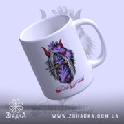 Чашка шінігамі японський демон з легким нахилом, деталі принта на білому фоні,.