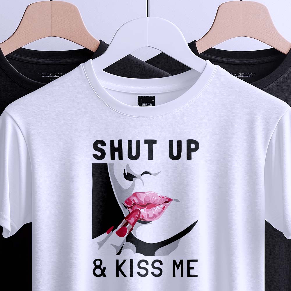 Друк написів на футболках — ілюстрація до статті «Друк написів на футболках зі стійкими фарбами від Згадки»