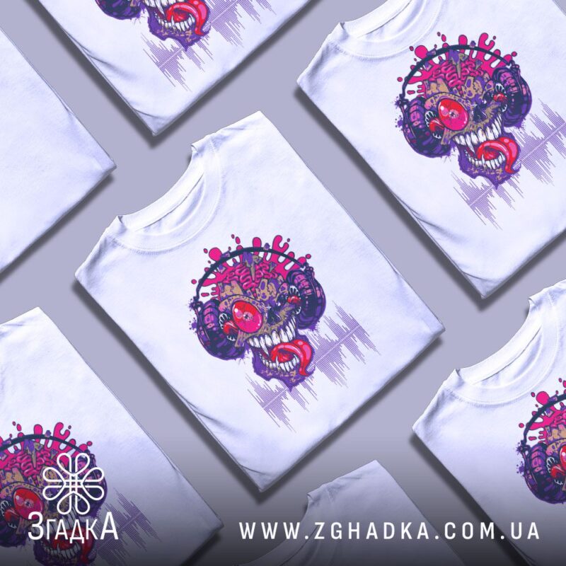 Принти для любителів кави — ілюстрація до статті «Ранок починається з принту: футболки для кавоманів від Згадки»